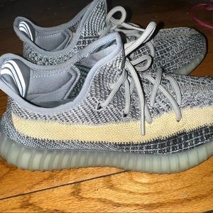 Adiva yeezy boost 350 V2